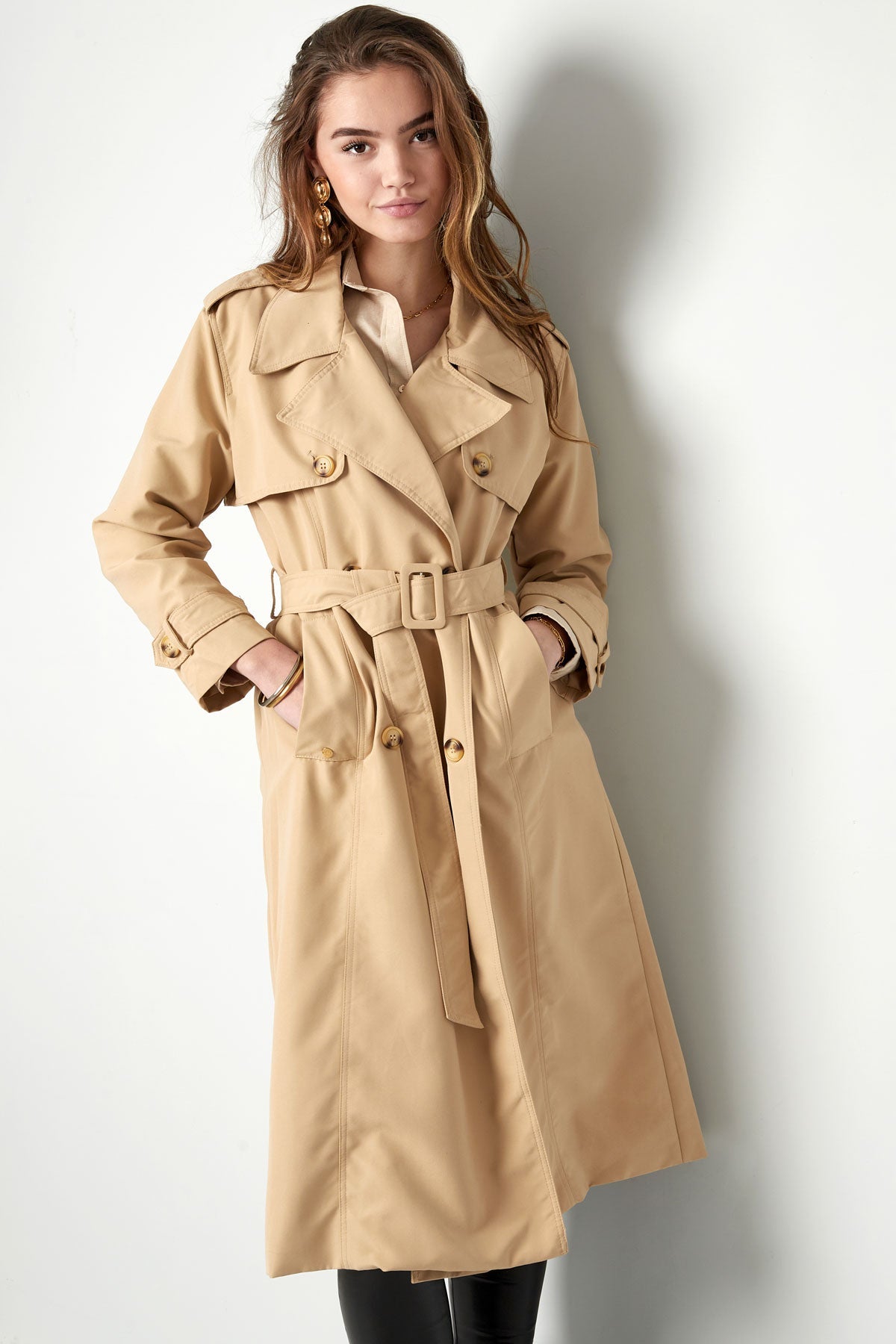 Isla Classic Trench - te combineren met elke outfit!
