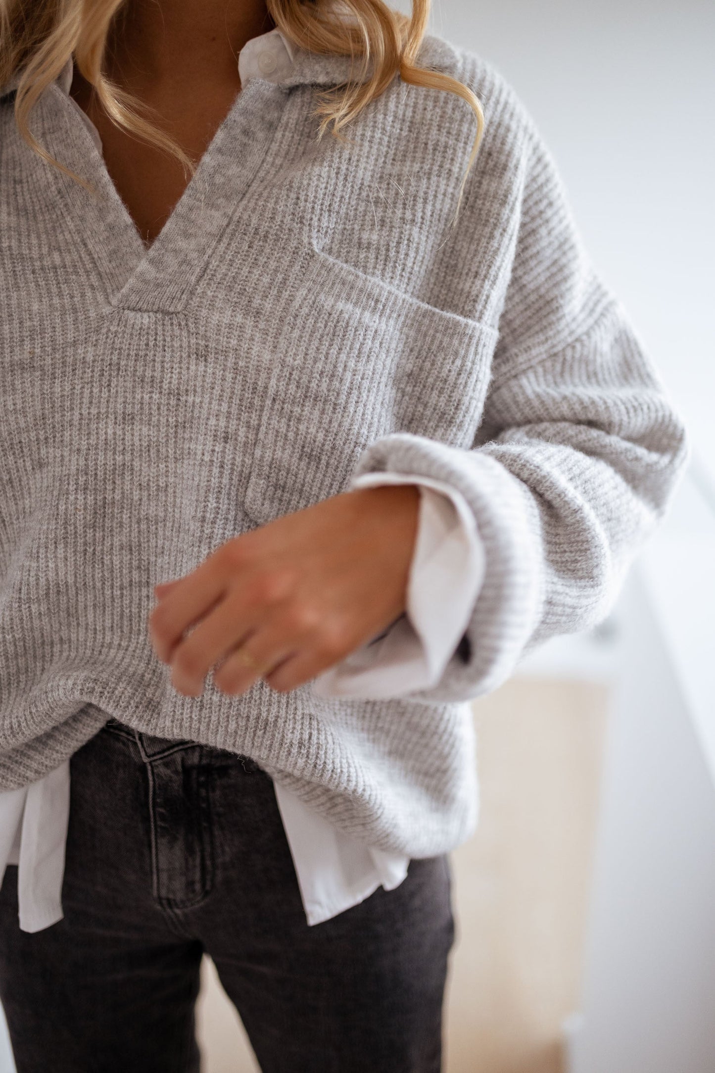 Louise Boutique - Pull gris en maille