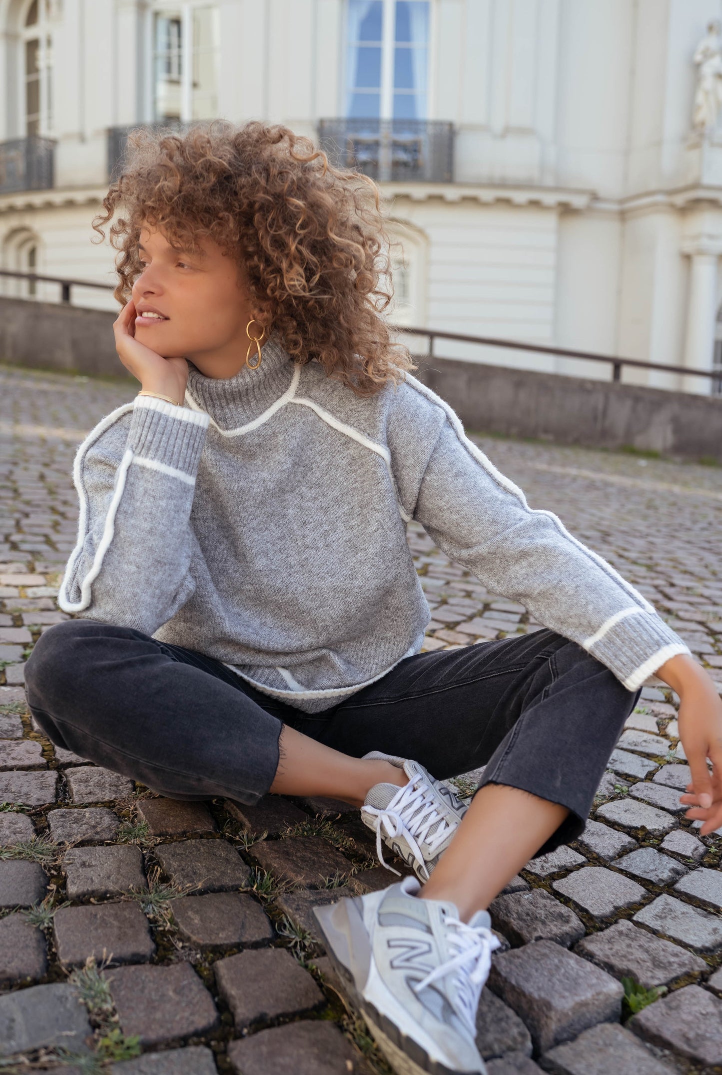 Louise Boutique - Pull en tricot gris