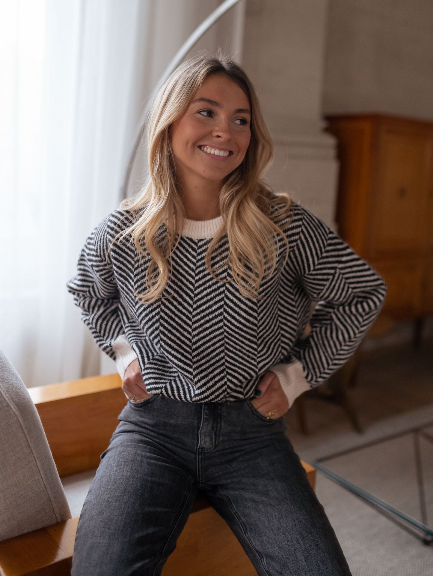 Louise Boutique - Pull à motif tricoté